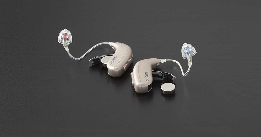 oticon_more_minirite_t_with_batteries_jbs_2487-900x473