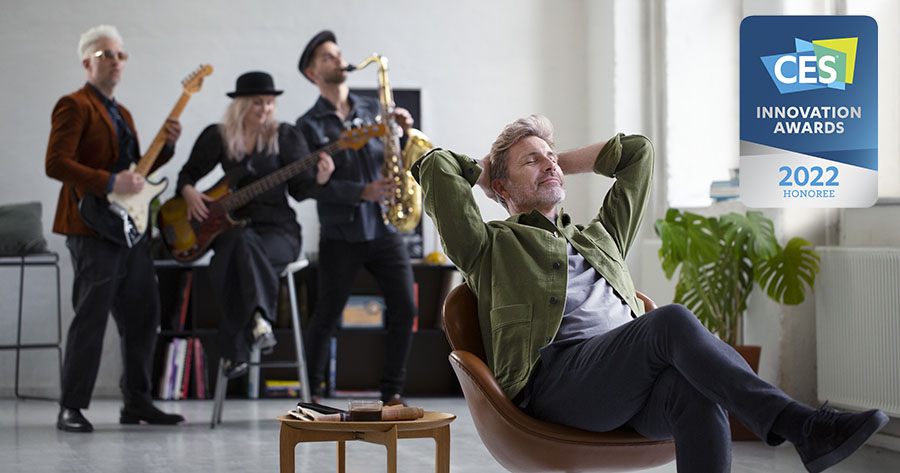oticon_more_streaming_music_at_home_with_band_jbs_844_prolonged-ces2022